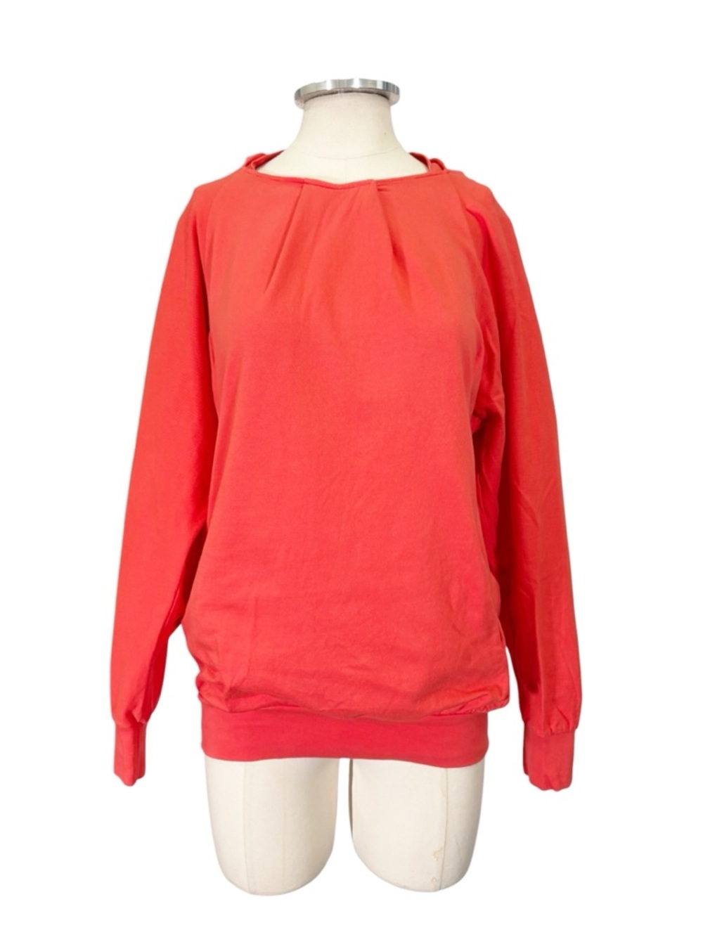 Monrow Pull Over Sweater Size Medium